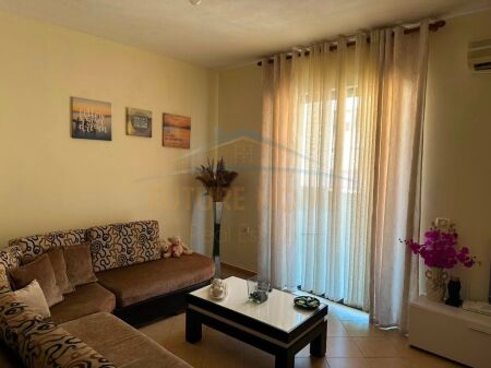 Affitto, Appartamento 2+1+2 Yzberisht, Tirana.