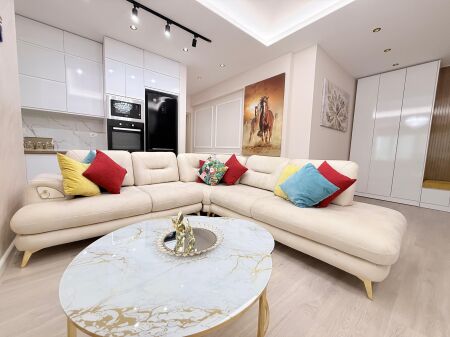 APPARTAMENTO 2+1+2 IN AFFITTO – TRANSBALLKANICA, VLORË