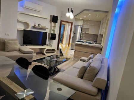 APPARTAMENTO 2+1+BLK IN AFFITTO A KOMUNA PARISIT 85.000 LEKE