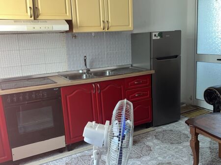 Qera | Shtëpi private 1 + 1 | 5 Maj | 280 €/muaj