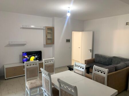 Qera | Apartament 2 + 1 | Laprakë | 450 €/Muaj