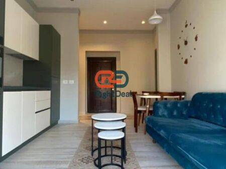 Tek Rruga E Durresit , Jepet Me Qira Apartament 2+1, I Mobiluar Totalisht !!!