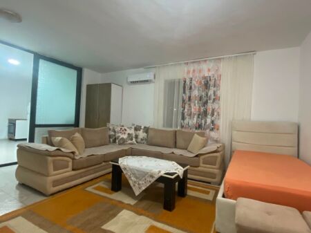 Jepet me qira apartament 1+1 në Vasil Shanto