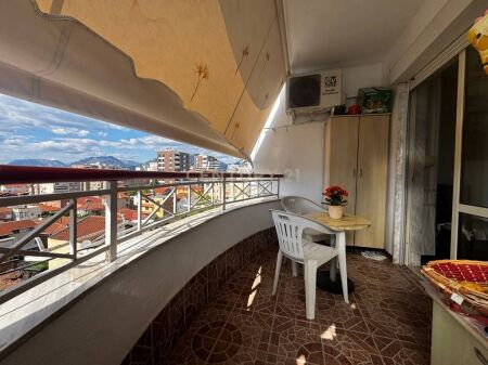 WE SELL 2+1 APARTMENT AT THE NEW MARKET!
