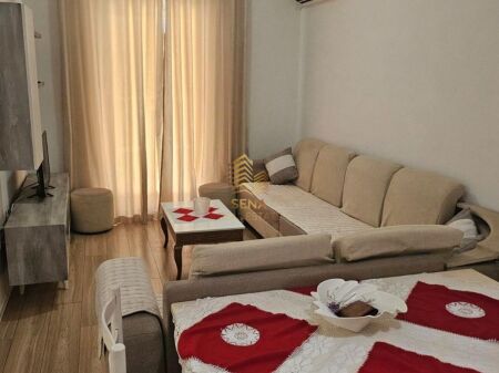 Qira, Apartament 2+1+blk, Kompleksi Mangalem, 55.000 Leke/Muaj