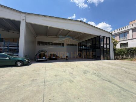 Qira, Kapanon, Autostrada Tiranë-Durrës (Prane QTU).