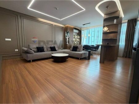 Shitet Apartament Premium 2+1+2 – Pranë Square 21