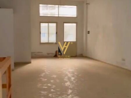 JEPET AMBIENT BIZNESI 77 M2 ME QERA NE YZBERISHT 450 EURO