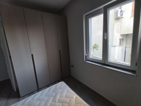 Affitto | Shtëpi private 1 + 1 | Kodra E. Priftit | 450 €/mese