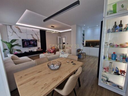 APARTAMENT 3+1 PËR QIRA TEK TURDIU, ISH FUSHA E AVIACIONIT Atrium145844
