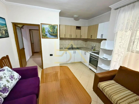 Apartament 1+1 me Qira – Bulevardi Zhan D’Ark, Tiranë