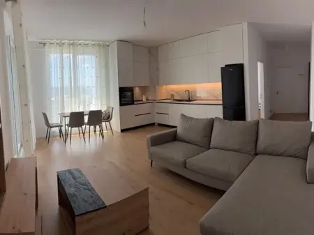 Qera | Apartament 2 + 1 | Rruga Besa | 700 €/muaj