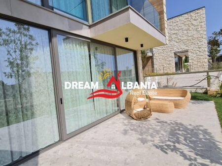 Vile Individuale ne Shitje tek Olea Residence ne Dhermi (4151128)