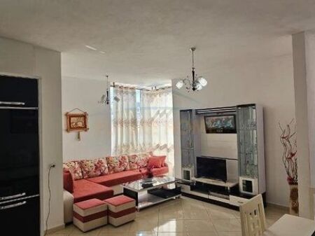 Rent, Apartment 3+1+2+2, Court, Durres
