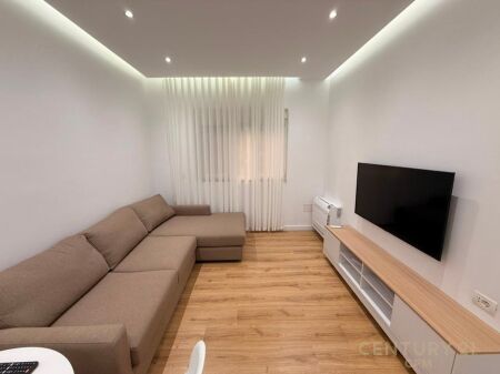 JEPET ME QIRA APARTAMENT MODERN 1+1 PRANE VASIL SHANTO !