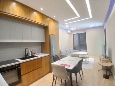Appartamento 1+1+1 Balcone In Affitto