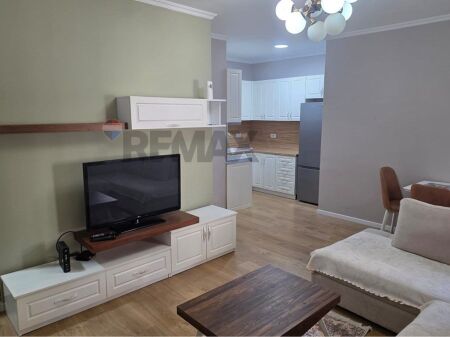 Jepet me Qira Apartament 1+1 te Liqeni i Thatë