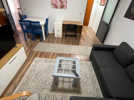 Okazion! Apartament ne Shitje te 21 Dhjetori Tirane