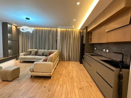 Apartament modern 2+1+ parkim , Lake view