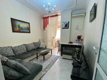 Rent | Apartament 2 + 1+ 2| Rruga Isuf Elezi | 550 €/month