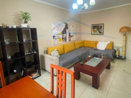 Shitet, Apartament 1+1, Myslym Shyri, Tiranë. AL72462