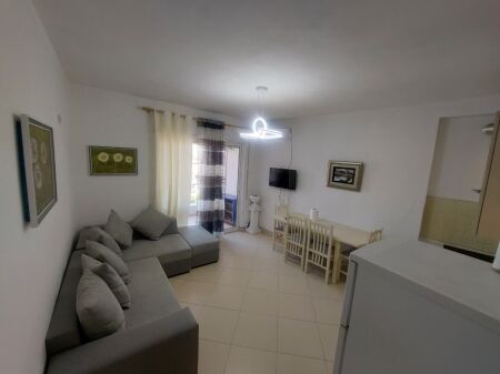 Affitto | Apartament 2 + 1 | 21 Dhjetori | 650 €/mese