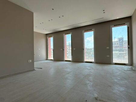Premises for rent in Bllok
