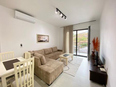 Appartamento 2+1+Balcone In Affitto Vicino al Giardino Botanico e alla Collina del Sole 1