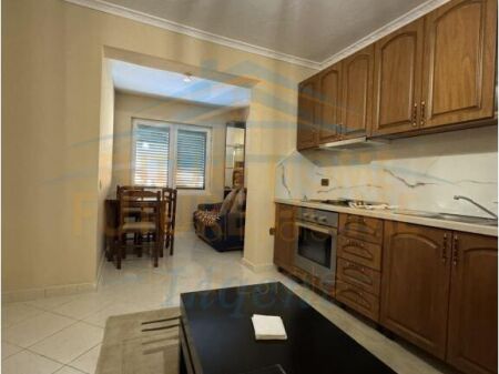 Rent, Apartment 1+1+Veranda, Selitë.