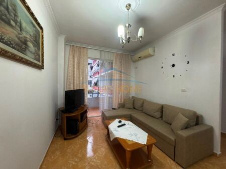 Shitet, Apartament 1+1, Unaza e Re, Tiranë