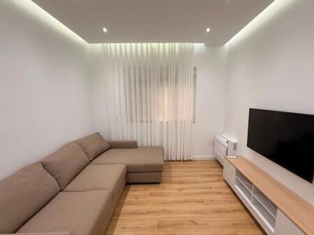 JEPET ME QIRA APARTAMENT MODERN 1+1 PRANE VASIL SHANTO !