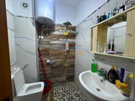 shitet apartament 1+1unaza e re tiranë