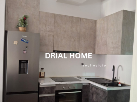Apartament me qera 1+1