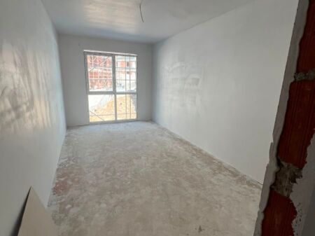Apartament 2+1+2 Ne Shitje Te Liqeni I Thate  ID 5279