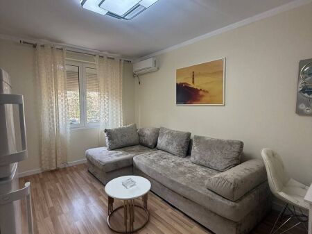 Apartament 1+1 per qera Stadiumi Dinamo !