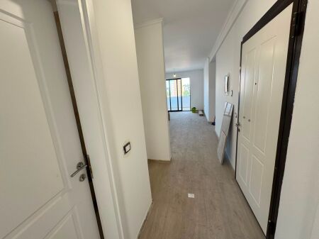 apartament 2+1 per shitje ne Astir