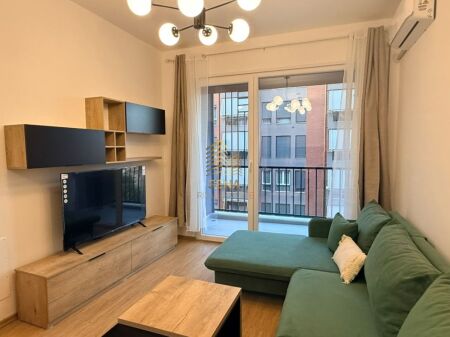 Qira, Apartament 1+1+blk, 5 Maji, 55.000 Leke/muaj