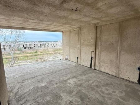 Shitet Apartament në Porto Lalzi, Hamallaj! 225,000 €