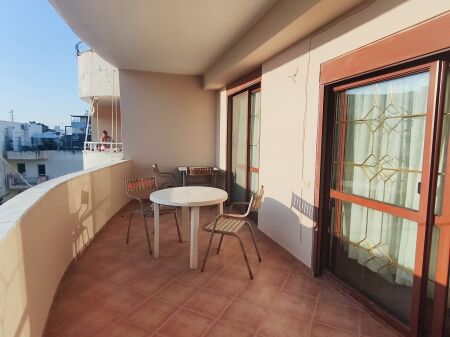 Apartament 1+1, 80 m² me pamje të pjesshme nga deti – Investim i zgjuar!