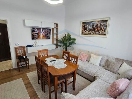 Qira, Apartament 2+1, Valuta, Durrës