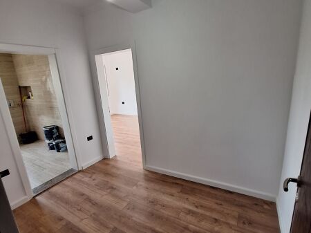 Apartment 1+1 for sale in Vasil Shanto
