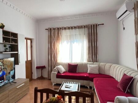 Apartament me qera 2+1+parkim 5  Maji