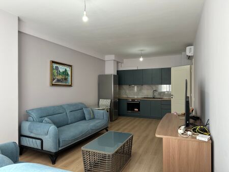 APARTAMENT 1+1 PER QIRA NE UNAZEN E RE,Astir !!