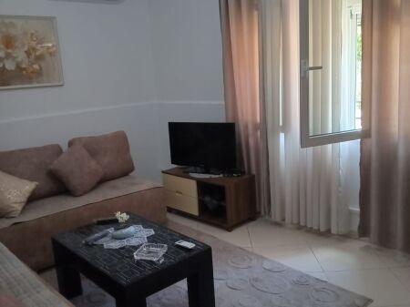 Apartament 1+1 per qera tek Oxhaku !