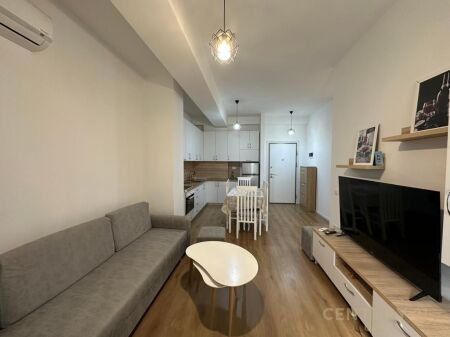 Qira, Apartament 2+1+2 tek Rezidenca Kaimi 450 € /Muaj