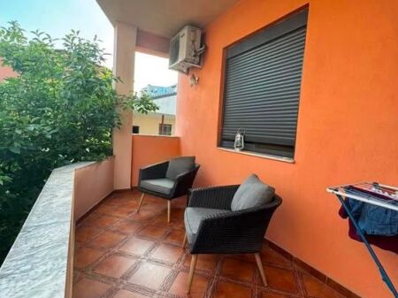 Villa su due piani in affitto a Don Bosko