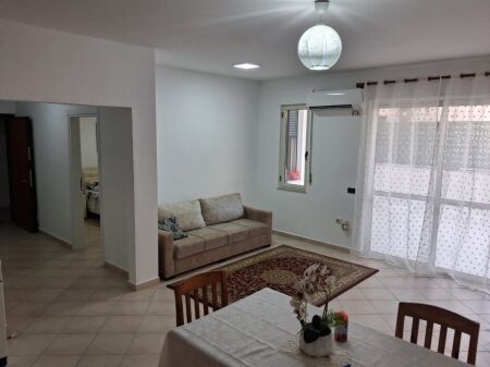APARTAMENT NE SHITJE TE URA E DAJLANIT!!!