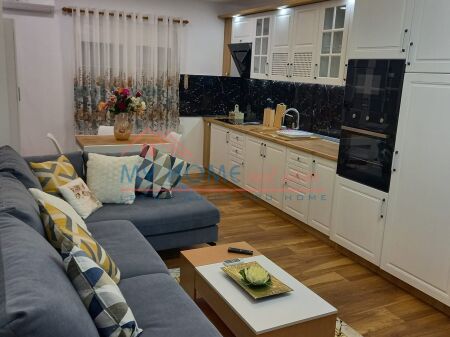 Apartament 1+1 Me Qera Gjimnazi Petro Nini Luarasi Tirane