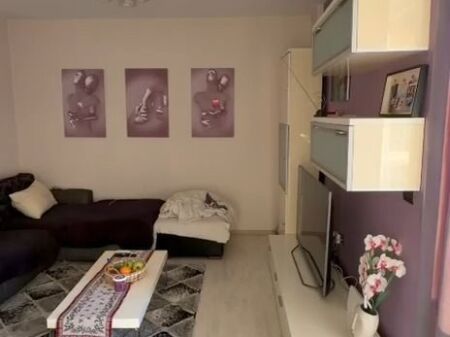 APARTAMENT 1+1, Brryli