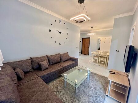  SHITET Apartament 1+1  Rruga “5-Maji” 